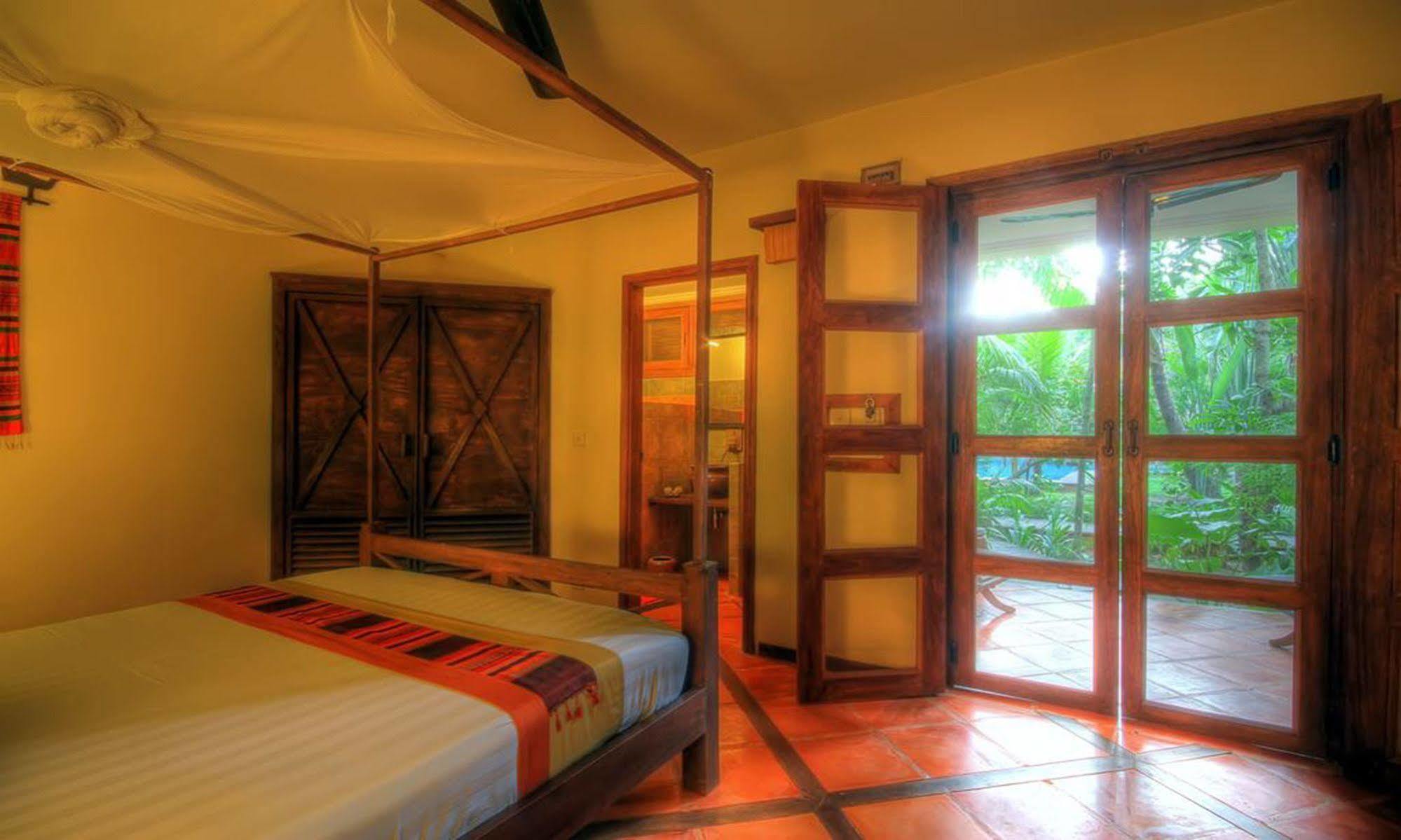 Mysteres D'Angkor Siem Reap Lodge Екстер'єр фото