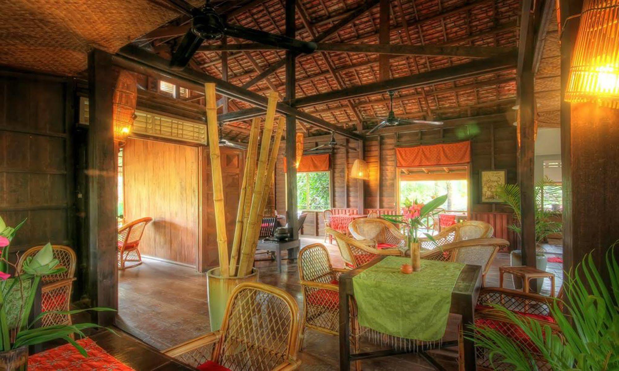 Mysteres D'Angkor Siem Reap Lodge Екстер'єр фото